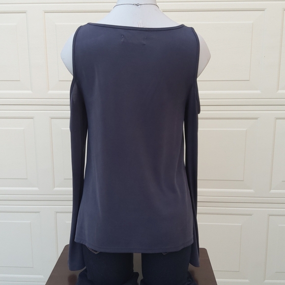 HOLLISTER blouse - Picture 3 of 4